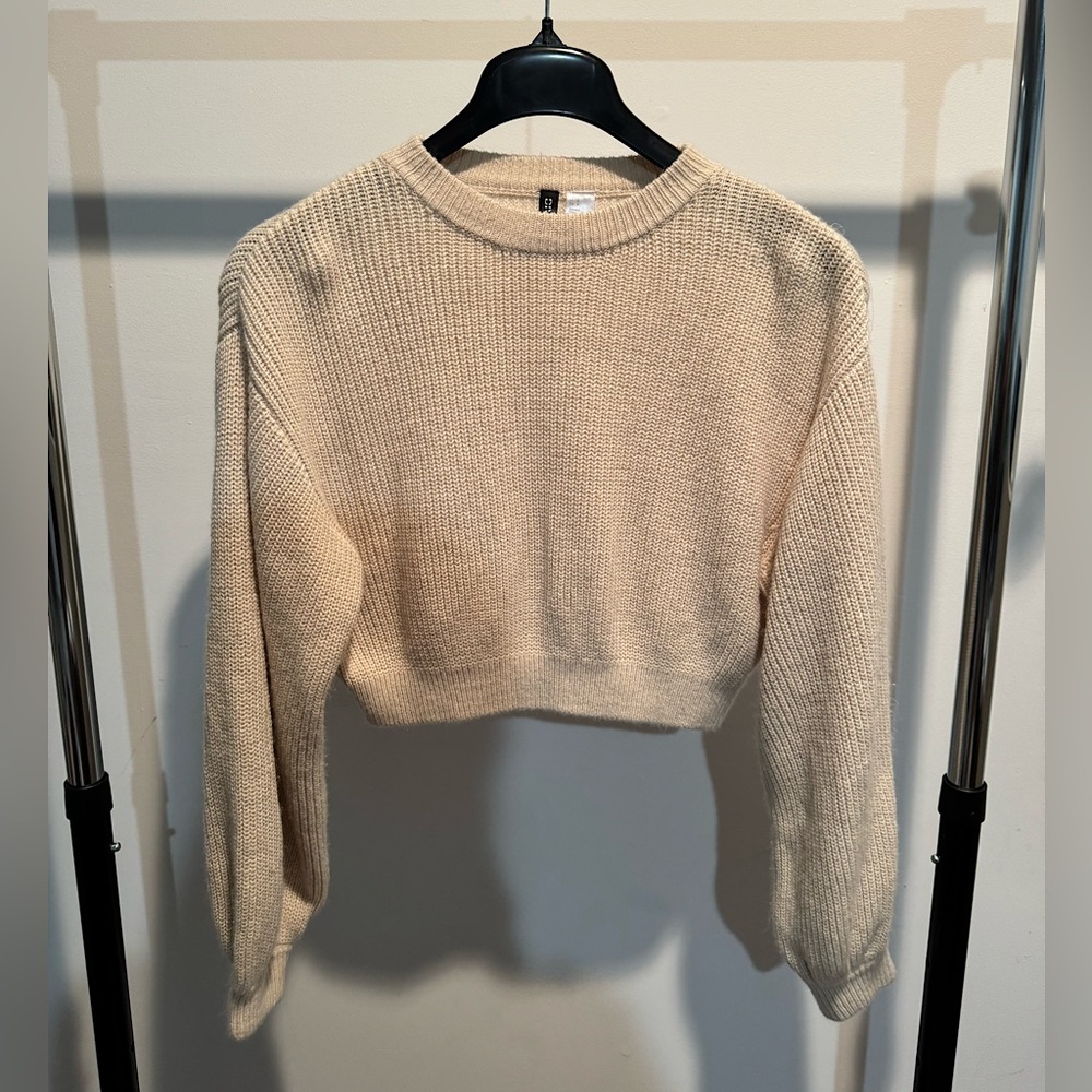 H&M Small Womens Sweater